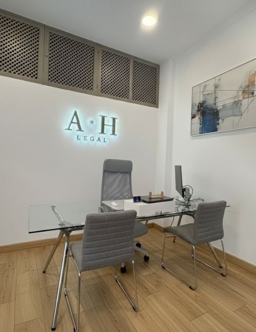 despacho abogada inmobiliaria estepona